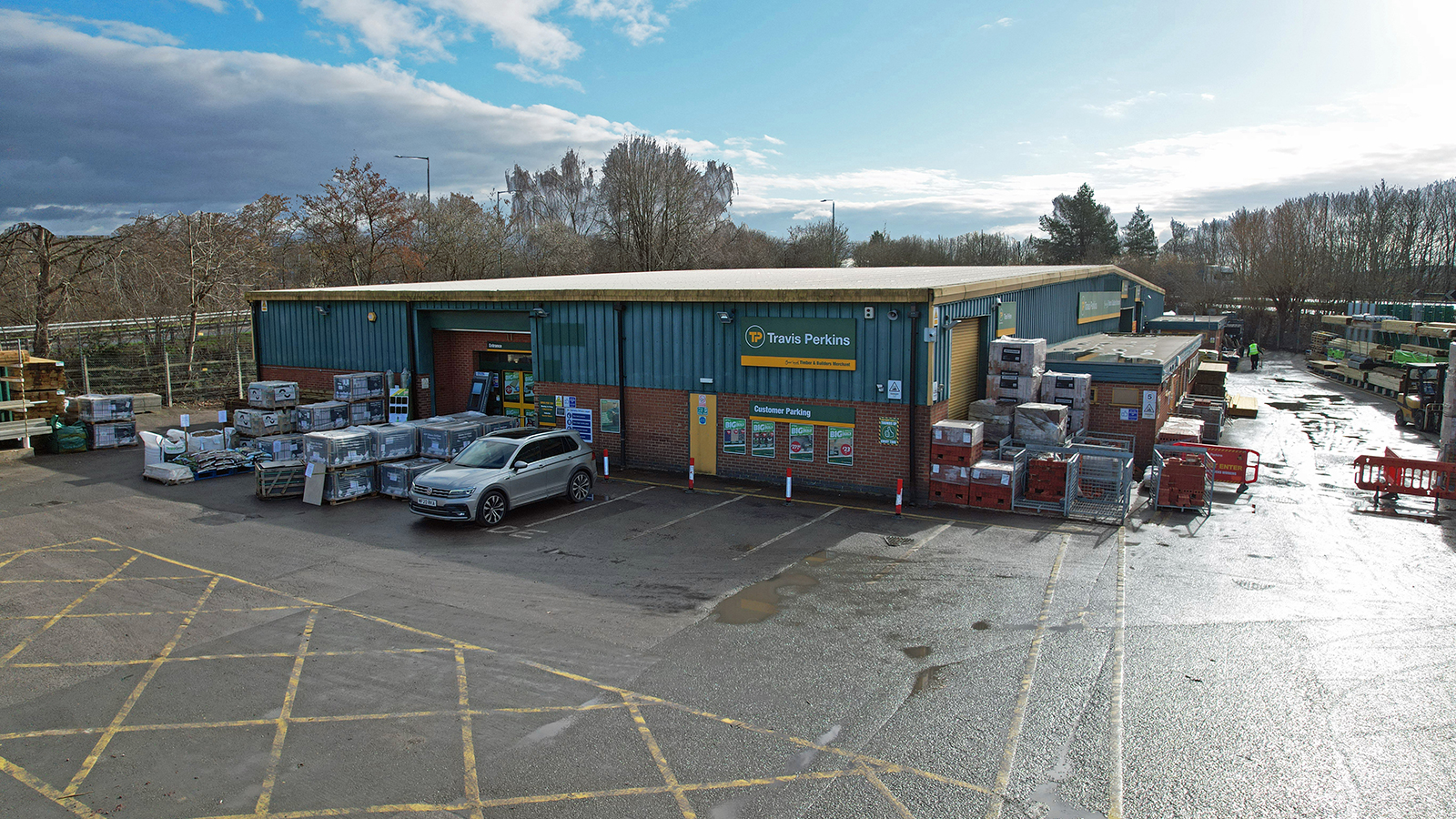 Travis Perkins<br>Langley Bridge Industrial Estate<br>Eastwood nr. Nottingham<br>Nottinghamshire<br>NG16 3RZ