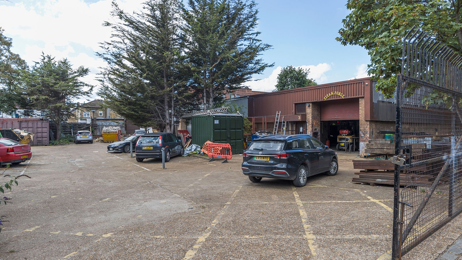 Units 1 to 4, Shaftesbury Court, Shaftesbury Road<br>Leyton<br>London<br>E10 7DA