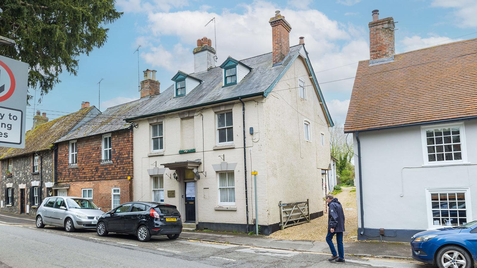 37 and 37a Church Street<br>Amesbury<br>Wiltshire<br>SP4 7EU