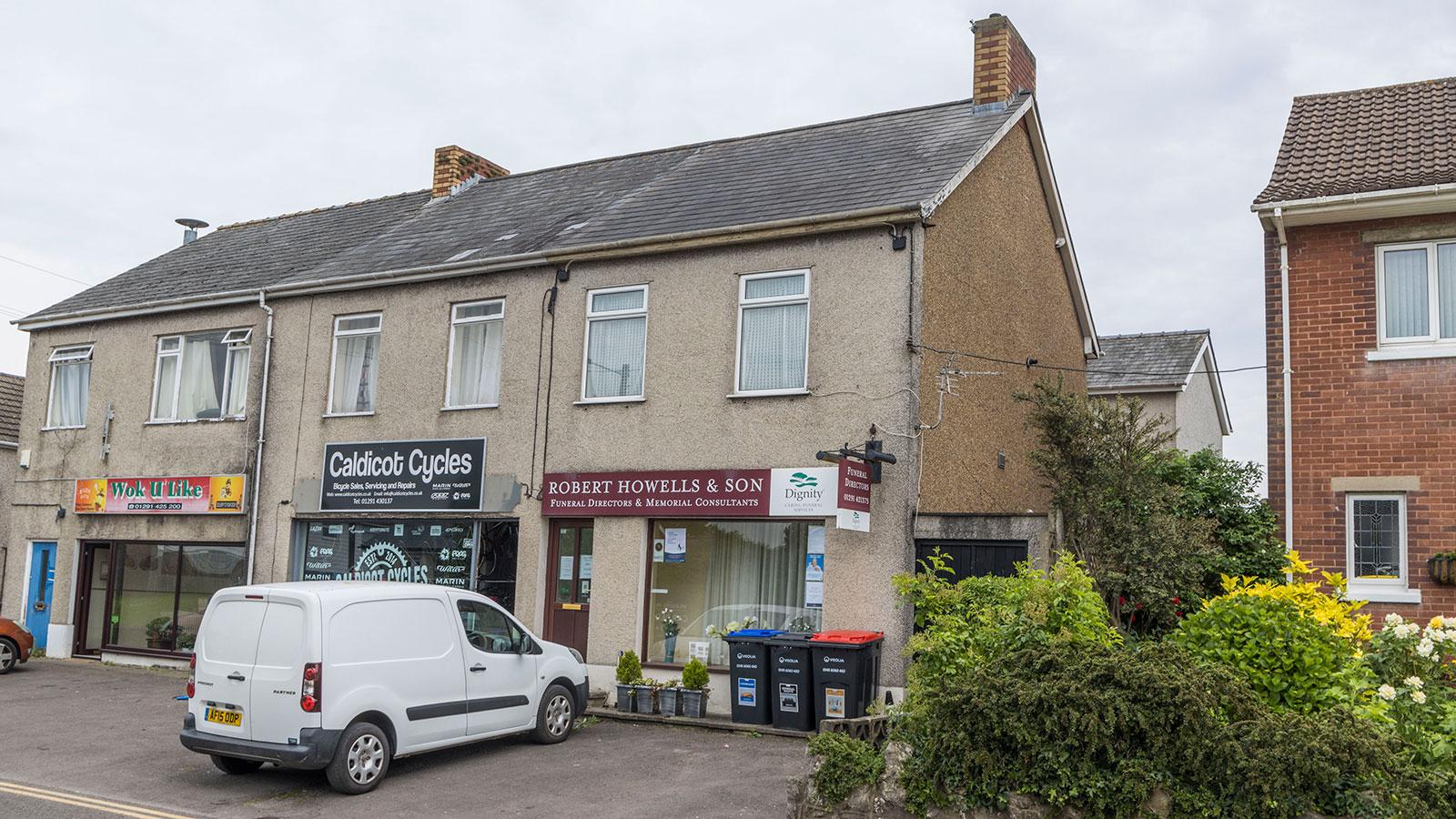 90 Newport Road<br>Caldicot<br>Gwent<br>NP26 4BR