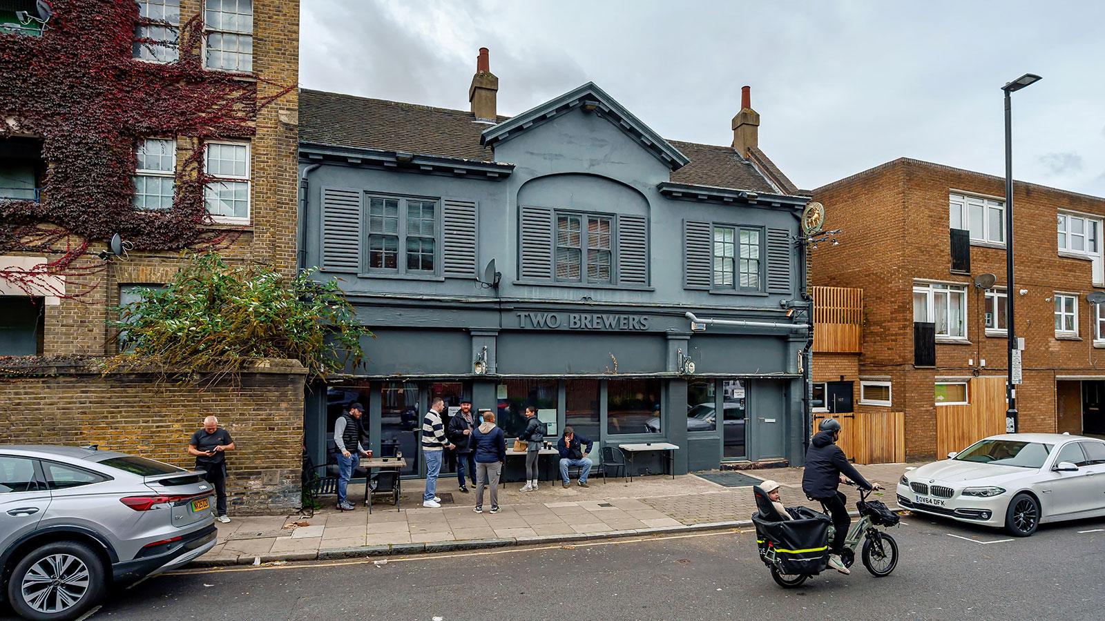The Two Brewers PH, 109 Roman Way<br>Highbury<br>London<br>N7 8LR