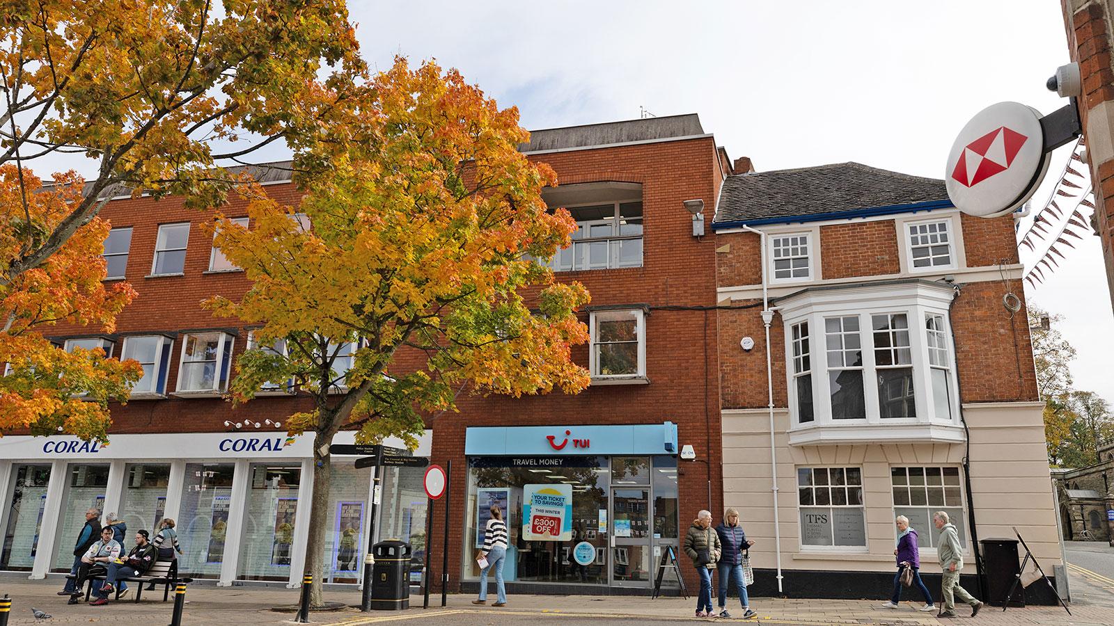 8 Market Place<br>Hinckley<br>Leicestershire<br>LE10 1NT