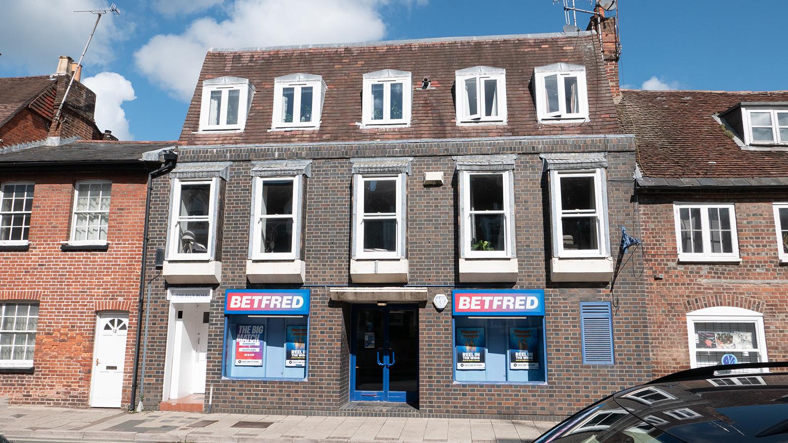10 East Street<br>Blandford Forum<br>Dorset<br>DT11 7DR