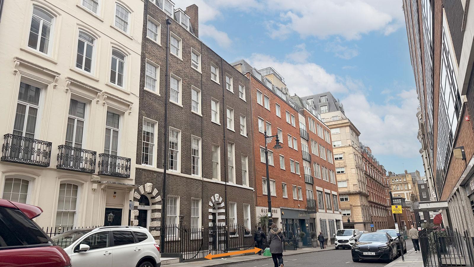 33 Clarges Street<br>Mayfair<br>London<br>W1J 7EE