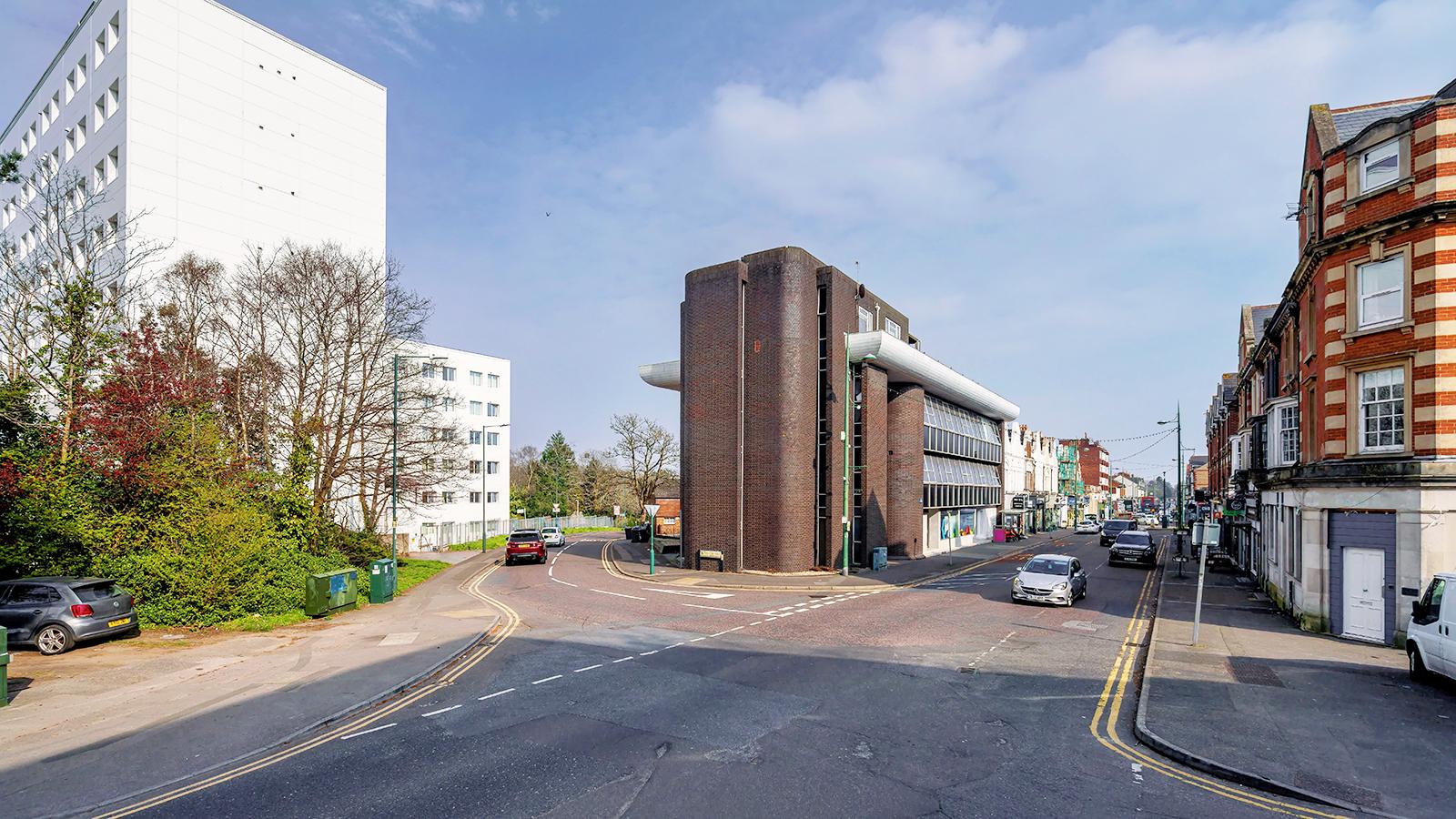 130-136 Poole Road, Westbourne image 4