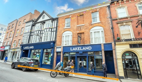 Lot 4