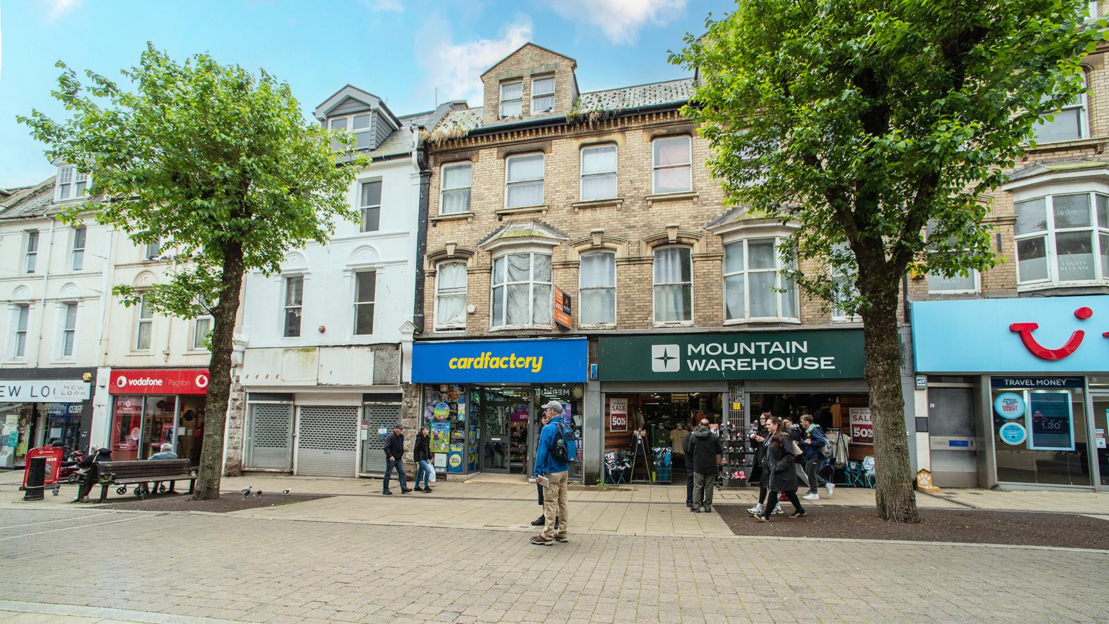 Mountain Warehouse, 30 Victoria Street image 4