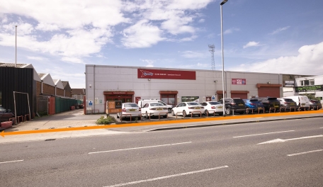 Lot 7