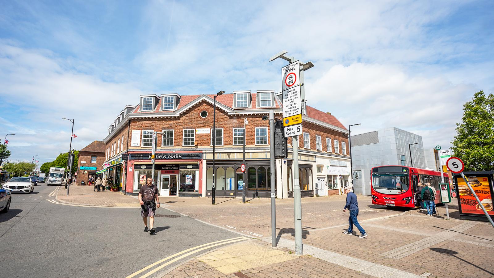 138 Broadway, Didcot image 4
