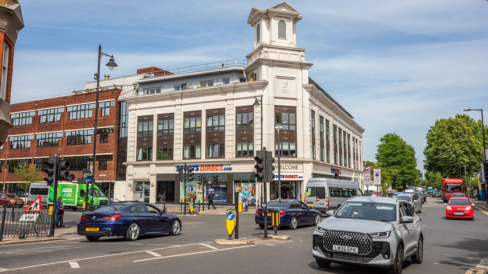 Sports Direct, 638 High Road image 4