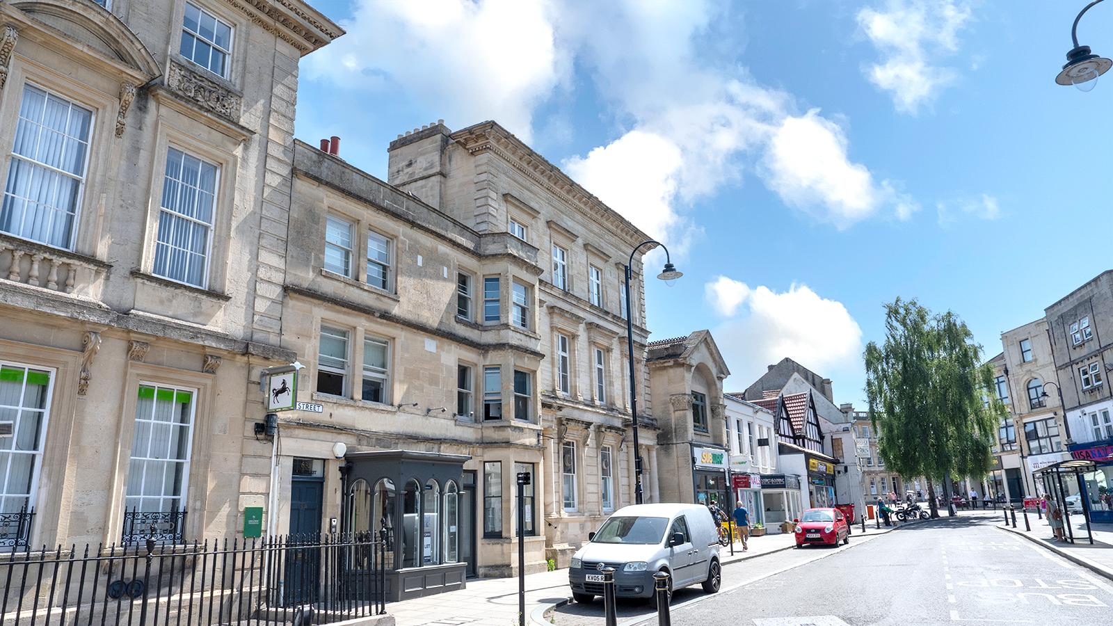 62 Fore Street, Trowbridge image 5