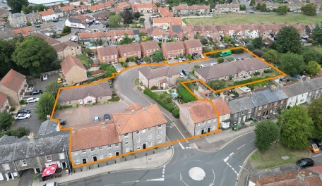Lot 4
