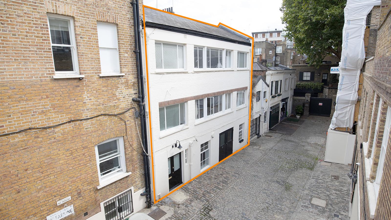 9 Chester Square Mews<br>Belgravia<br>London<br>SW1W 9DS