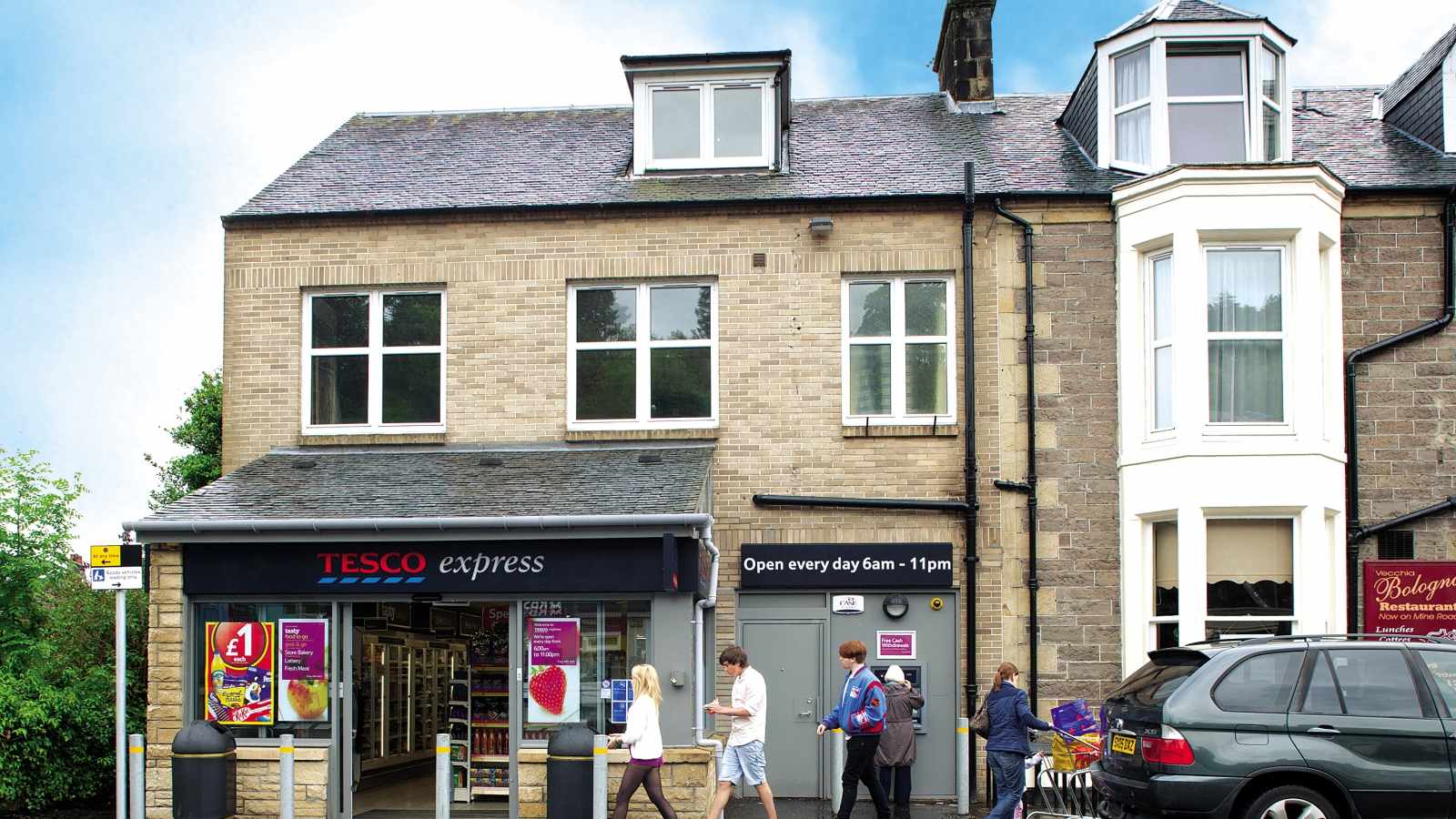 Tesco, 90A Henderson Street<br>Bridge of Allan<br>Nr Stirling<br>FK9 4HP