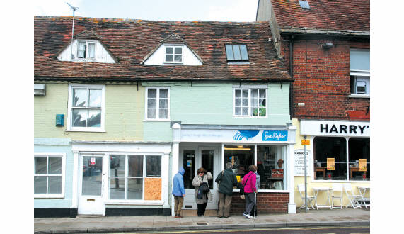 22 South Street, Wareham Dorset BH20 4LT