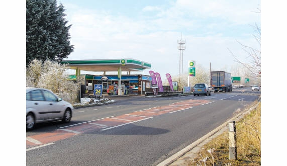 BP Service Station<br>A47 (A1 Junction)<br>Wansford, Peterborough<br>Cambridgeshire<br>PE8 6LB