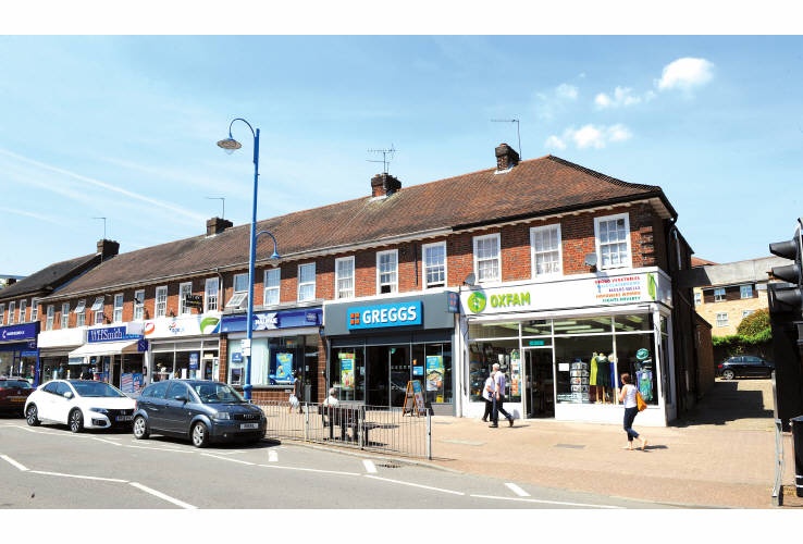 Property Auctions 13/Jul/2017 110 Darkes Lane, Potters Bar