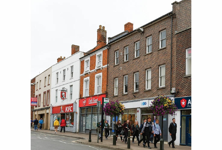 Property Auctions 19/Oct/2017 61 High Street, Banbury, Oxfordshire, OX16 5DZ Acuitus