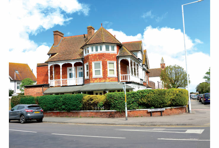 64 Westgate Bay Avenue<br>Westgate-on-Sea, Margate<br>Kent<br>CT8 8SN