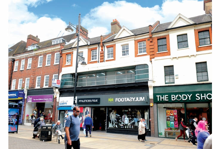 48 - 50 South Street<br>Romford<br>Greater London<br>RM1 1RB