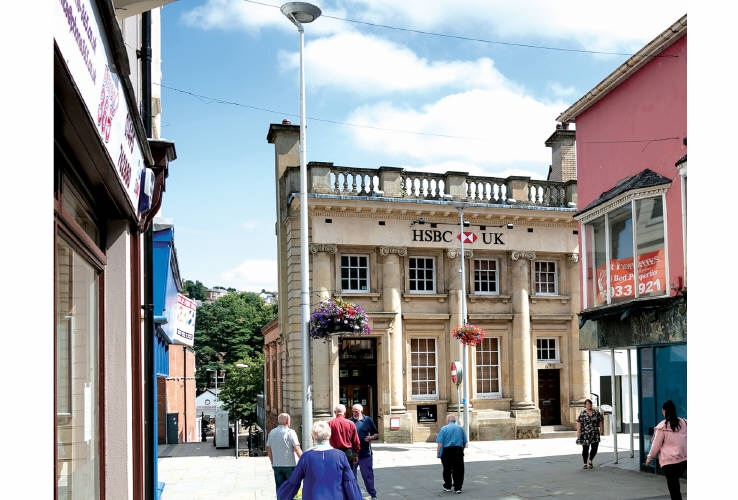 Property Auctions 18/Oct/2018 1 Commercial Street, Pontypool