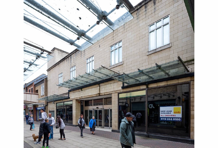 Property Auctions 09/Jul/2020 Former M&S, 139 High Street, Stockton