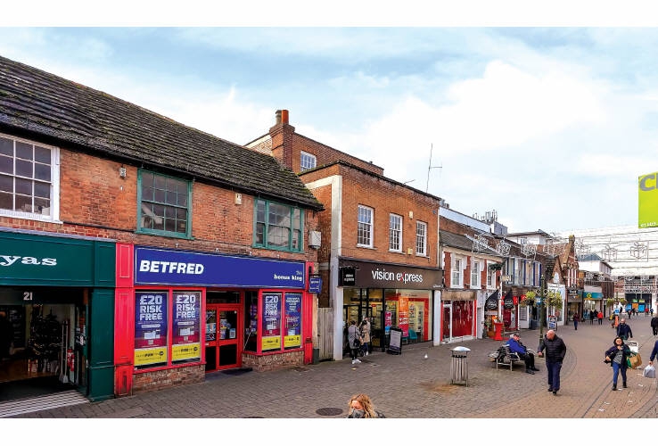 Property Auctions 10/Dec/2020 22 West Street, Horsham, West Sussex