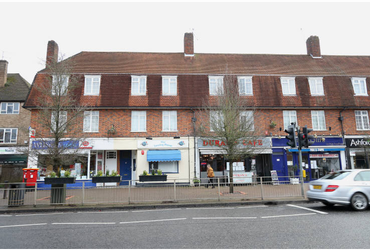 Property Auctions 11/Feb/2021 5 & 5a The Parade, Farnham Common