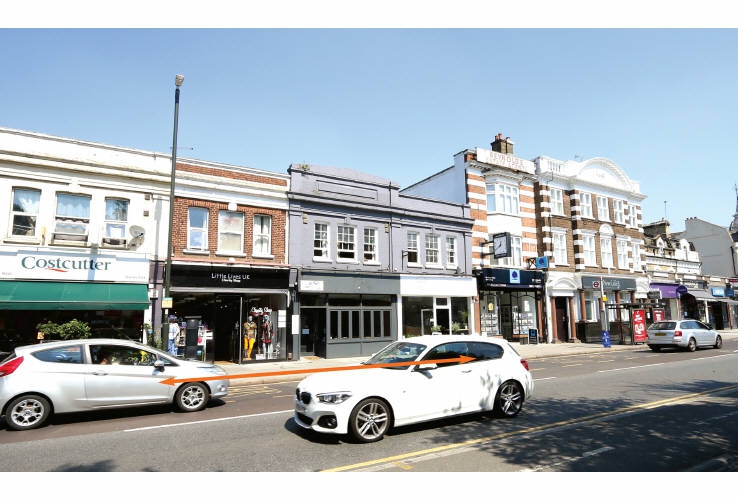 Property Auctions 23/Sep/2020 4650 Coombe Lane, Raynes Park