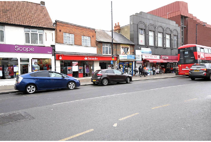 Property Auctions 16/Jun/2021 14 Station Road, Hayes, Middlesex, UB3