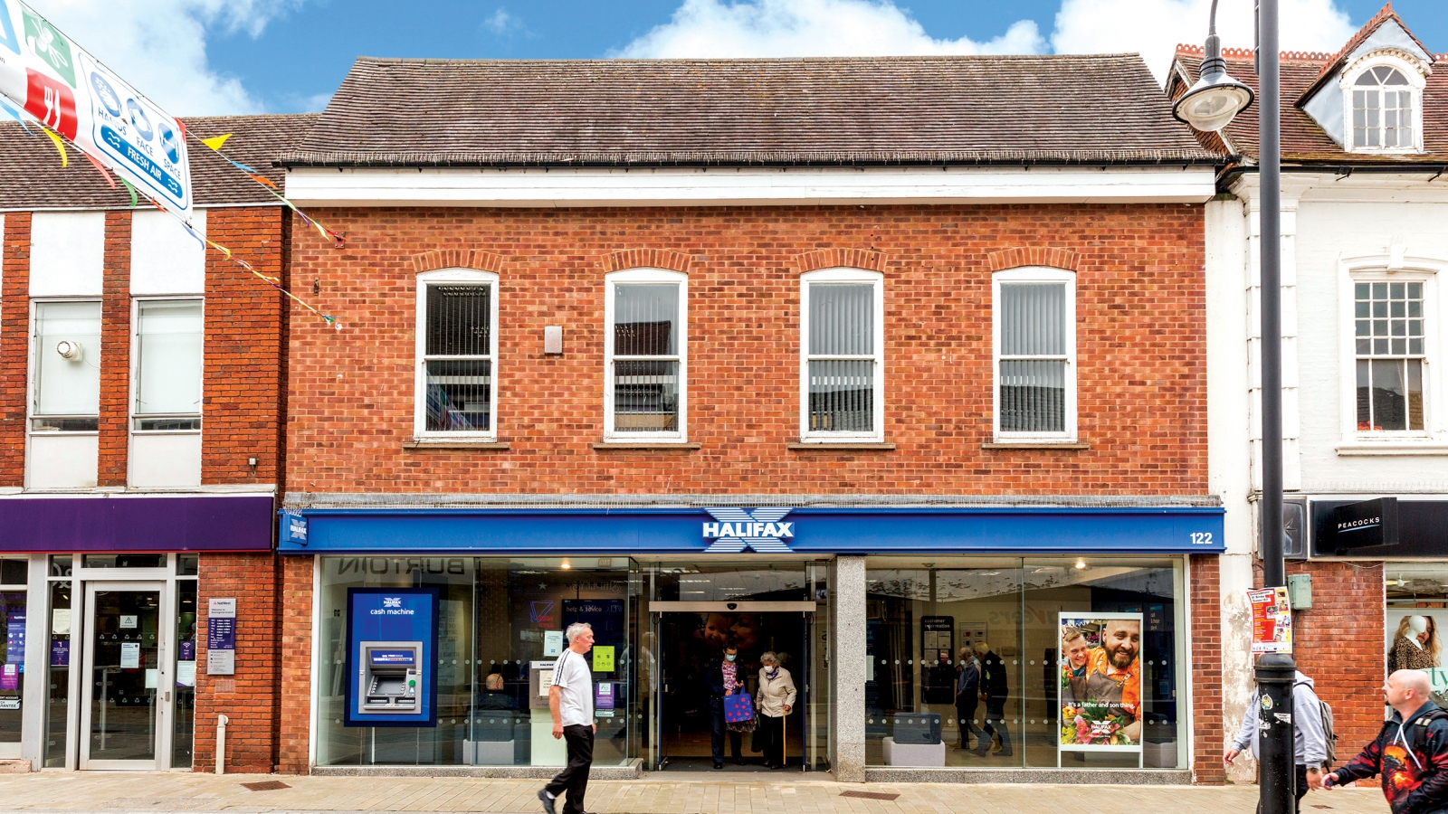 122 High Street<br>Bromsgrove<br>Worcestershire<br>B61 8ES