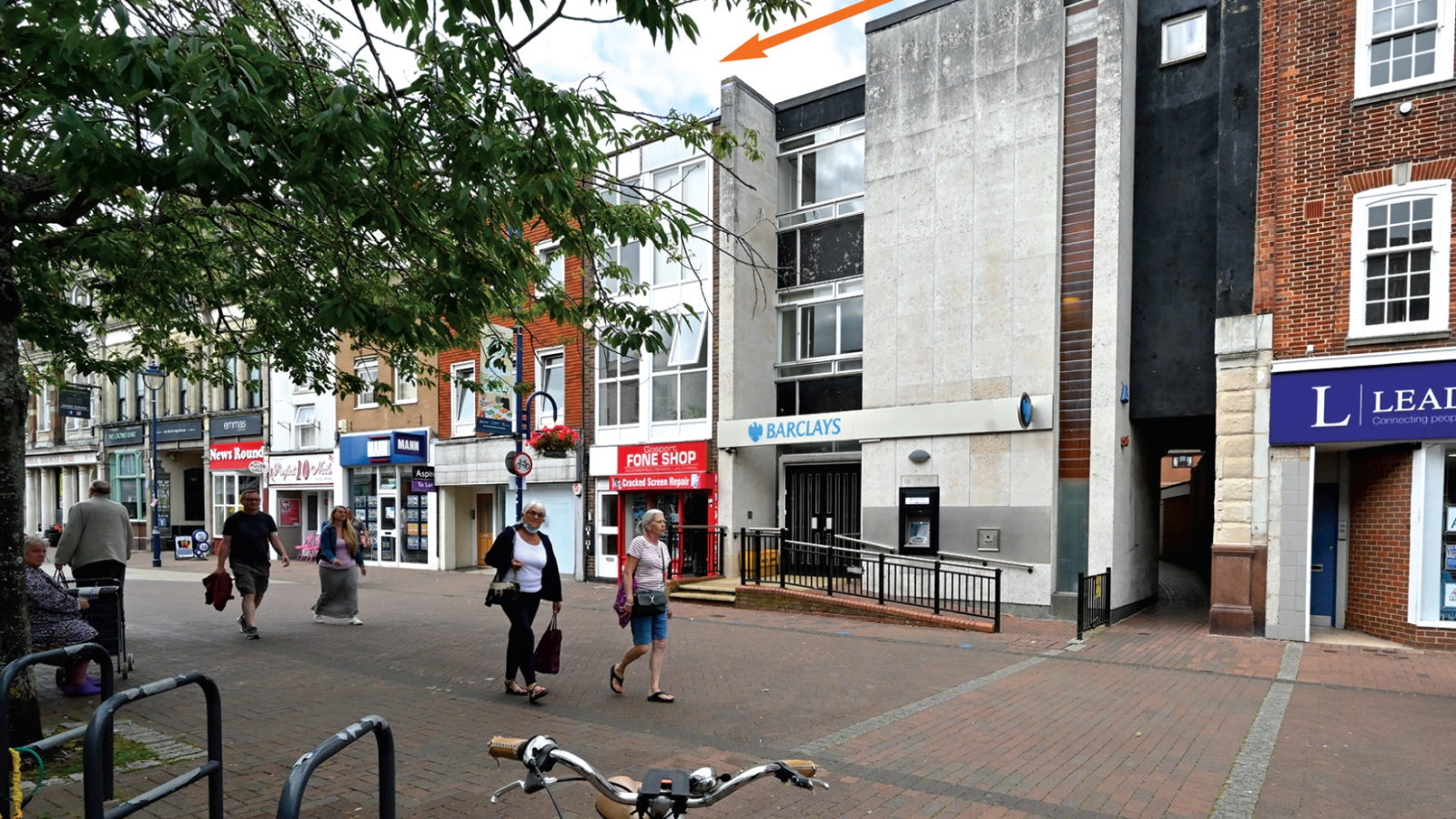 43 / 44 High Street<br>Gosport<br>Hampshire<br>PO12 1DN