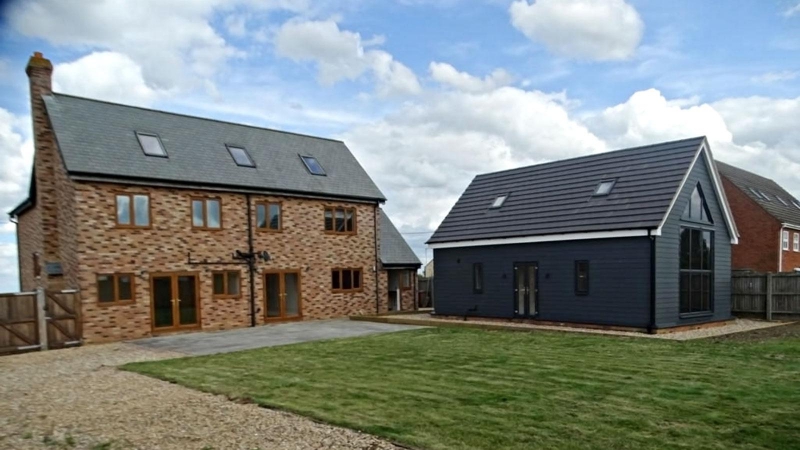 Lot 27
