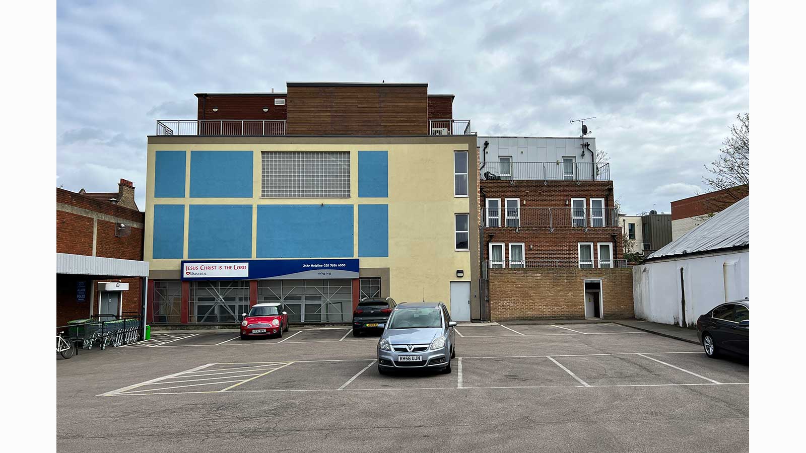 Property Auctions 18/May/2022 180 Rye Lane, Peckham, London, SE15 4NF