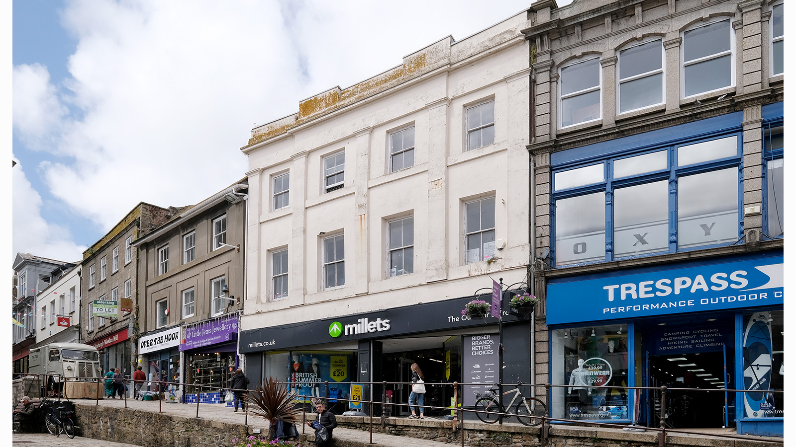 1/2 Market Jew Street<br>Penzance<br>Cornwall<br>TR18 2HN