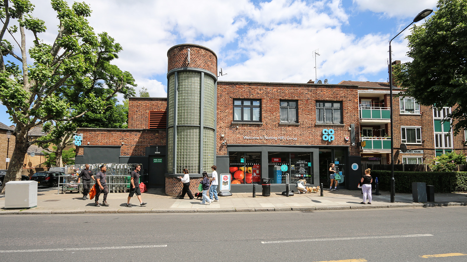 Notting Hill Co-operative Convenience Store<br>104 St Ann's Road, Notting Hill<br>London<br>W11 4BU